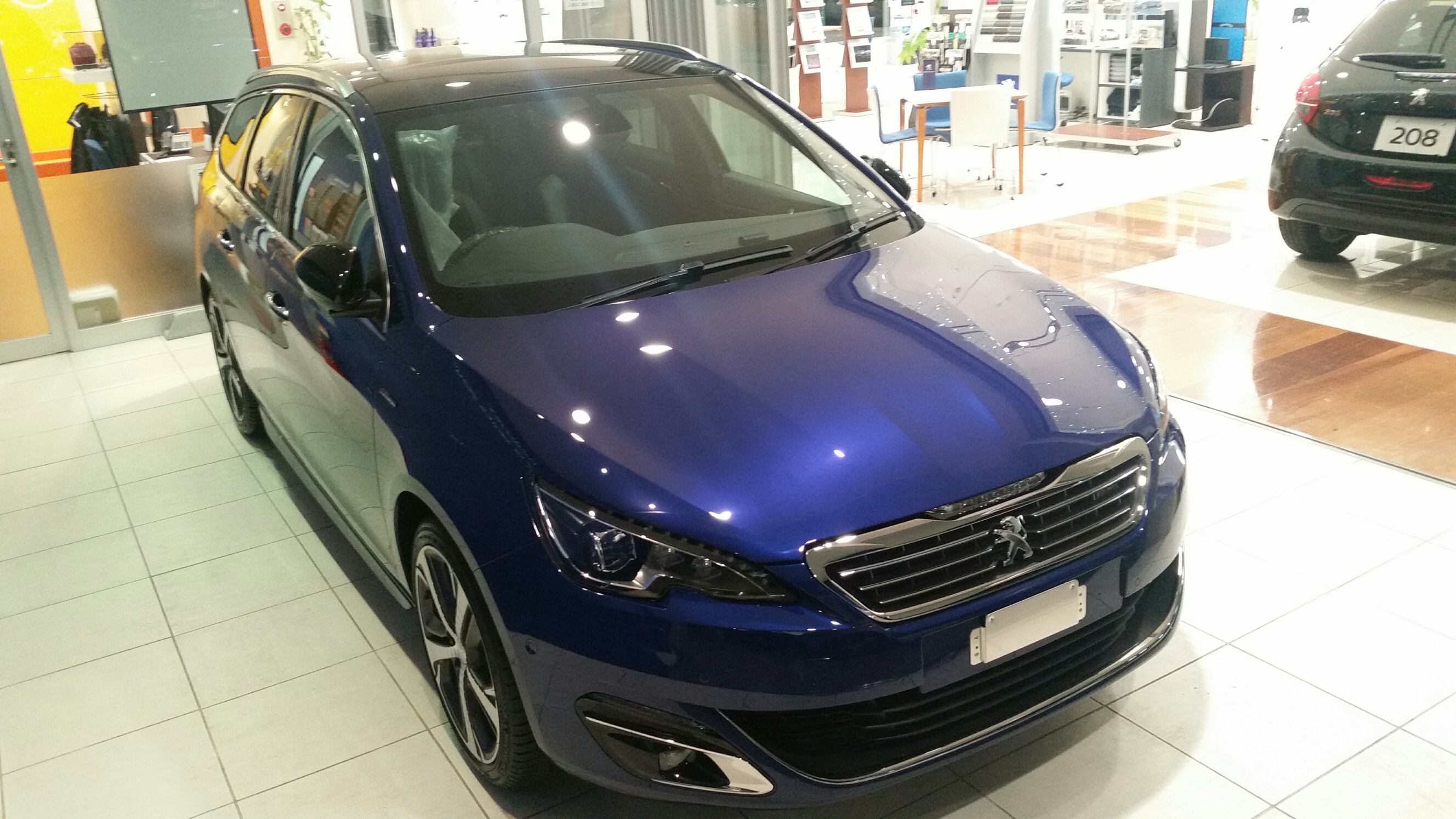 新年G‘ZOX第一号車！マグネティックブルー登場～！！