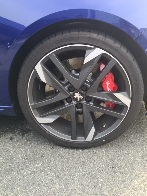大好評！308GTi