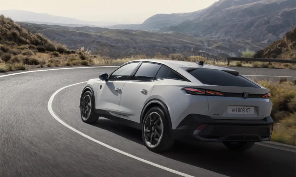 WHY PEUGEOT’S HYBRID?