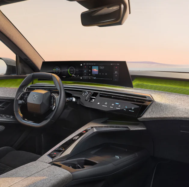 ✨✨✨NEW PEUGEOT 5008 7-SEAT HYBRID✨✨✨