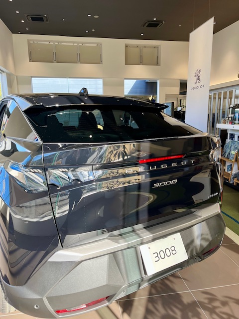 展示車入れ替えました🖤✨️