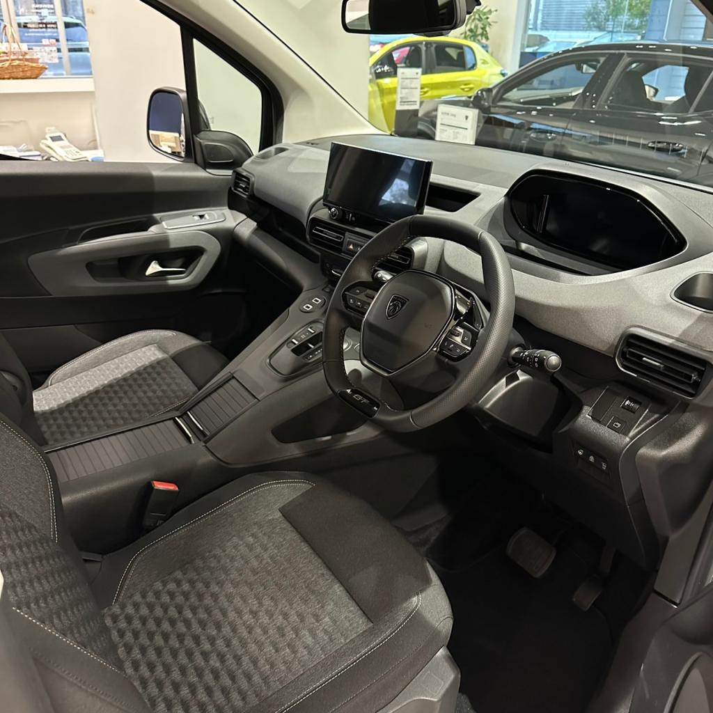 展示車を入れ替えました🚐